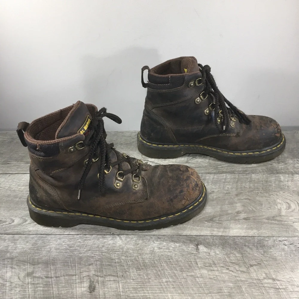 Mens Dr Martens DM242 Industrial Air Wair Steel Toe Leather Holkham Boots Size 9